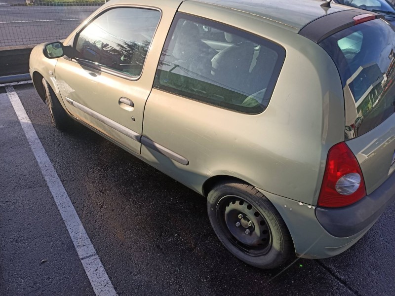 renault clio ii fase ii (b/cb0) del año 2003 renault clio ii fase ii (b/cb0) del año 2003