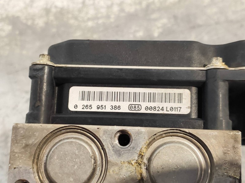 Recambio de abs para mercedes vito kasten (639) 113 cdi extralang (639.605) referencia OEM IAM 0265251313 A0074314412 0265951386