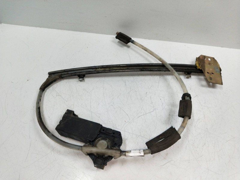 Recambio de elevalunas delantero derecho para renault 21 berlina (b/l48) referencia OEM IAM   4P Recambio de elevalunas delantero derecho para renault 21 berlina (b/l48) referencia OEM IAM   4P