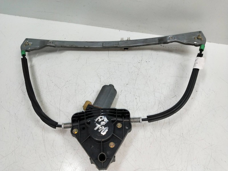 Recambio de elevalunas delantero derecho para renault clio ii fase i (b/cbo) 1.9 diesel referencia OEM IAM 114848XXX  5P