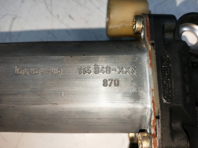 Recambio de elevalunas delantero derecho para renault clio ii fase i (b/cbo) 1.9 diesel referencia OEM IAM 114848XXX  5P