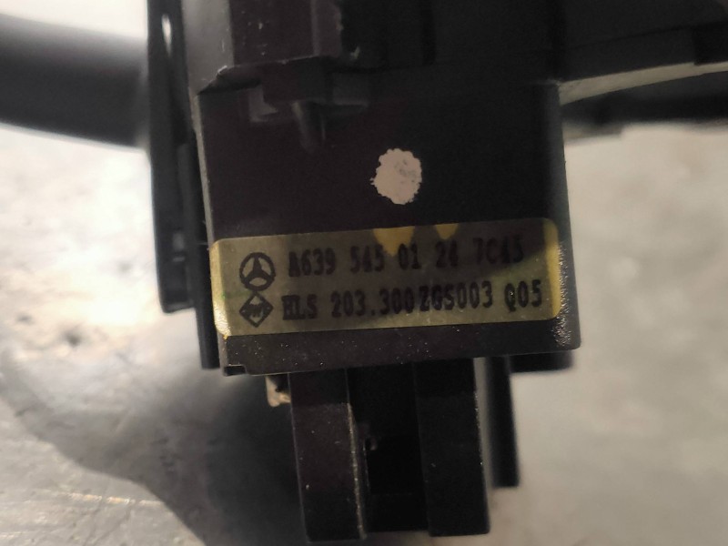 Recambio de mando limpia para mercedes vito kasten (639) 113 cdi extralang (639.605) referencia OEM IAM A6395450124 203300ZGS003