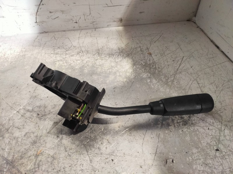 Recambio de mando limpia para mercedes vito kasten (639) 113 cdi extralang (639.605) referencia OEM IAM A6395450124 203300ZGS003