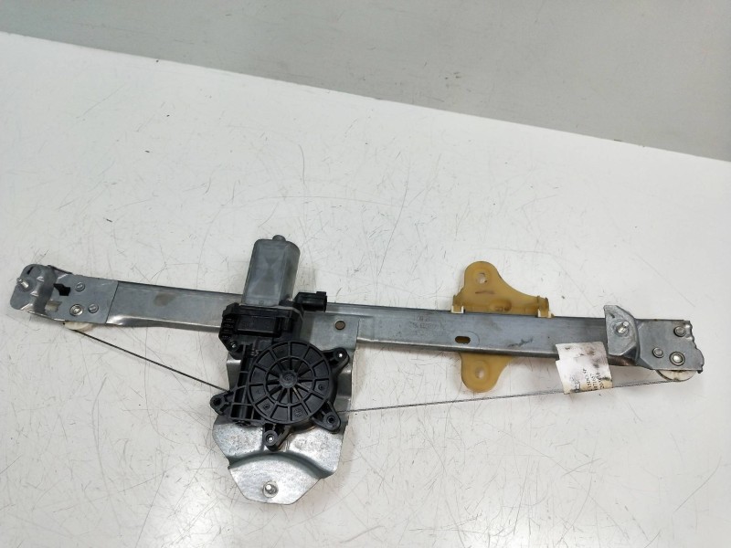 Recambio de elevalunas delantero derecho para renault clio iii 1.5 dci diesel fap referencia OEM IAM 128001071E 9030295E 5P