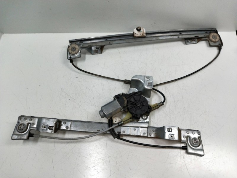 Recambio de elevalunas delantero izquierdo para renault kangoo referencia OEM IAM 402087A  5P