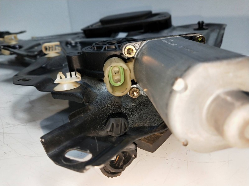 Recambio de elevalunas trasero izquierdo para renault laguna (b56) referencia OEM IAM   5P Recambio de elevalunas trasero izquierdo para renault laguna (b56) referencia OEM IAM   5P