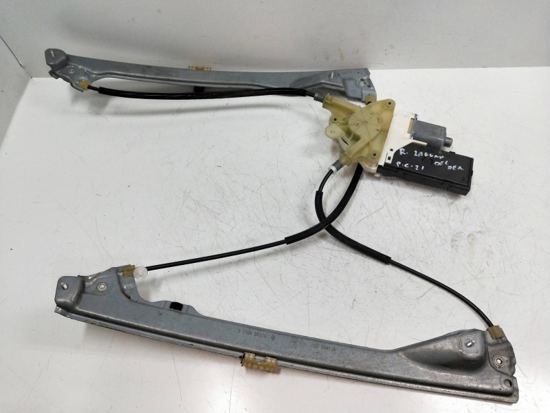 Recambio de elevalunas delantero derecho para renault laguna iii referencia OEM IAM 978408100  5P Recambio de elevalunas delantero derecho para renault laguna iii referencia OEM IAM 978408100  5P