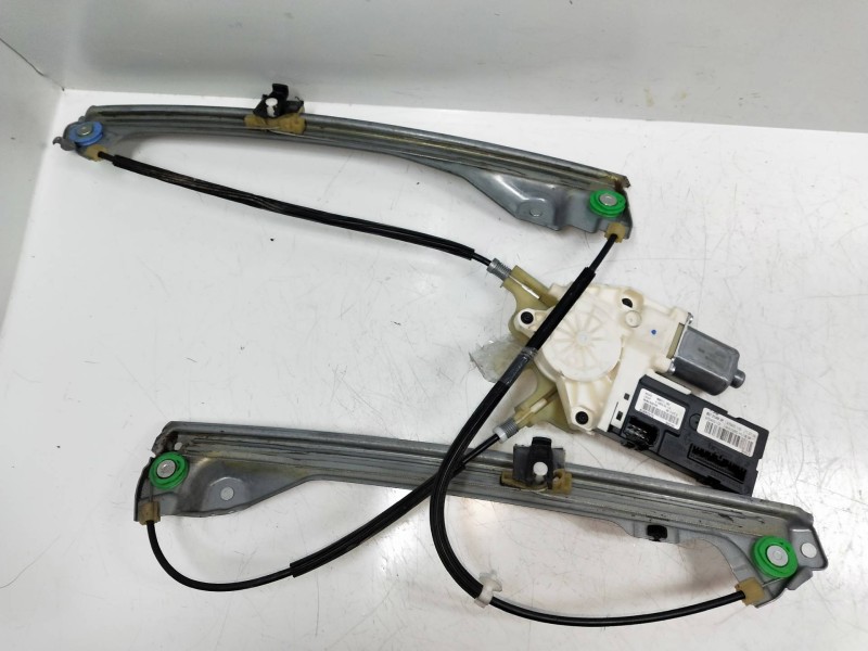 Recambio de elevalunas delantero izquierdo para renault laguna iii referencia OEM IAM 978399100  5P