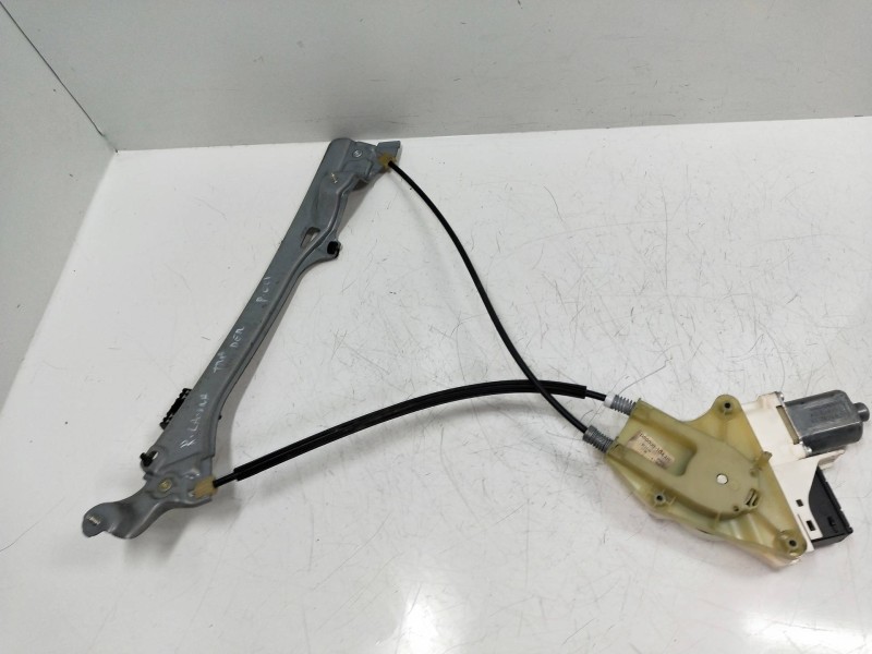 Recambio de elevalunas trasero derecho para renault laguna iii 2.0 dci diesel fap referencia OEM IAM 827300001R 978409105 5P