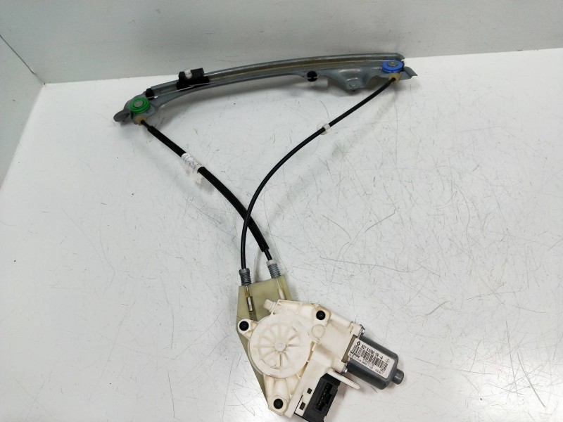 Recambio de elevalunas trasero izquierdo para renault laguna iii 1.5 dci diesel referencia OEM IAM 827310001R 978402105 5P