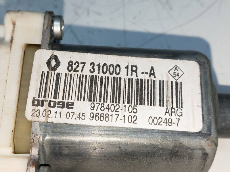 Recambio de elevalunas trasero izquierdo para renault laguna iii 1.5 dci diesel referencia OEM IAM 827310001R 978402105 5P