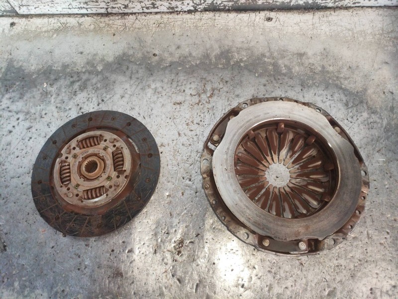 Recambio de kit embrague para citroen nemo 1.3 hdi fap referencia OEM IAM   