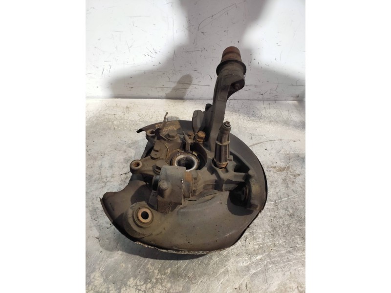 Recambio de mangueta trasera derecha para volvo xc90 d5 referencia OEM IAM   