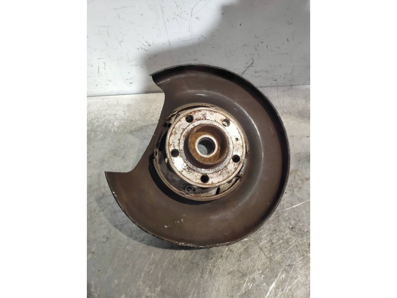 Recambio de mangueta trasera izquierda para volvo xc90 d5 referencia OEM IAM   