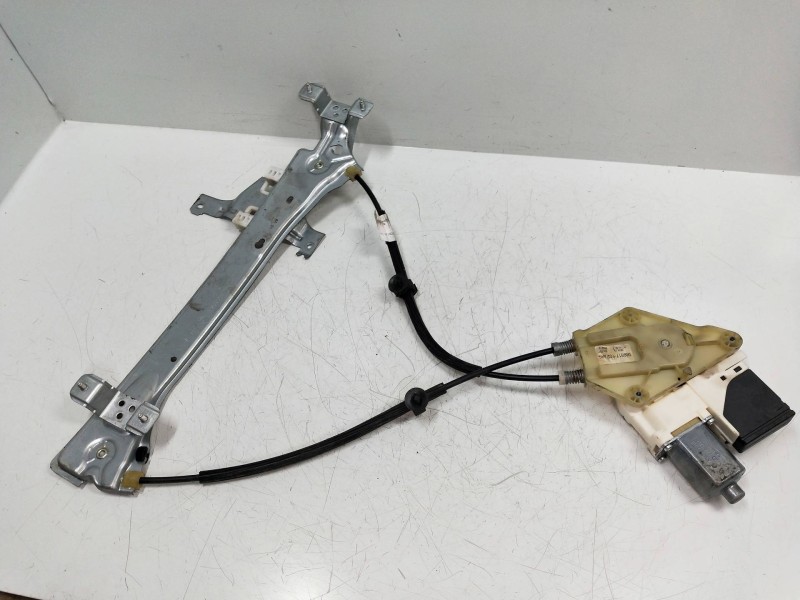 Recambio de elevalunas trasero izquierdo para renault megane iii sport tourer 1.5 dci diesel referencia OEM IAM 827310185R 96636