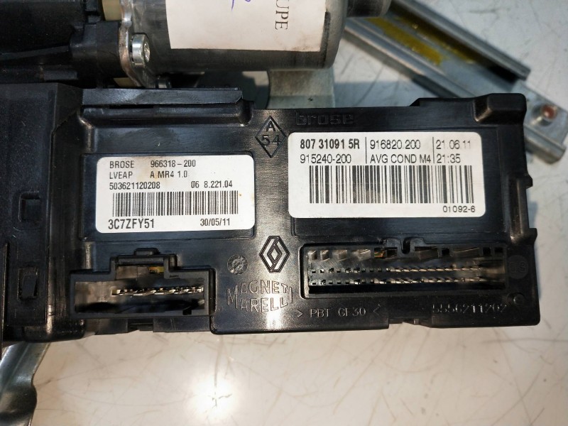 Recambio de elevalunas delantero izquierdo para renault megane iii coupe 1.5 dci diesel fap referencia OEM IAM   3P