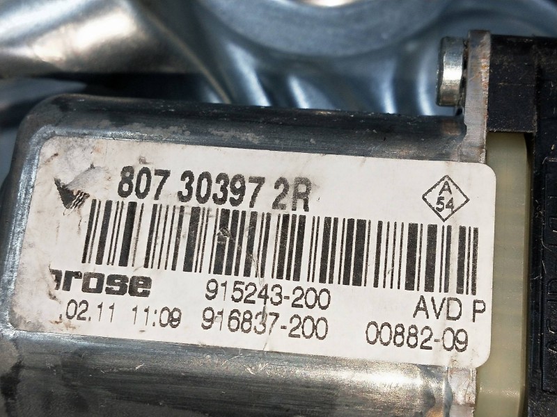 Recambio de elevalunas delantero derecho para renault megane iii coupe 1.6 16v referencia OEM IAM 807303972R 915243200 3P