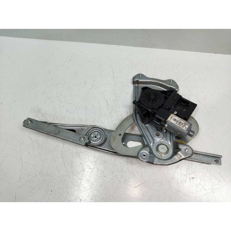 Recambio de elevalunas delantero derecho para renault megane iii sport tourer 1.5 dci diesel referencia OEM IAM 807300006R 91524