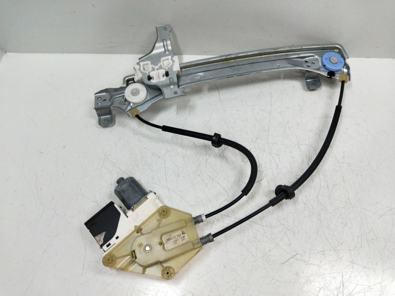 Recambio de elevalunas trasero izquierdo para renault megane iii berlina 5 p referencia OEM IAM 827310002R 966362101 5P