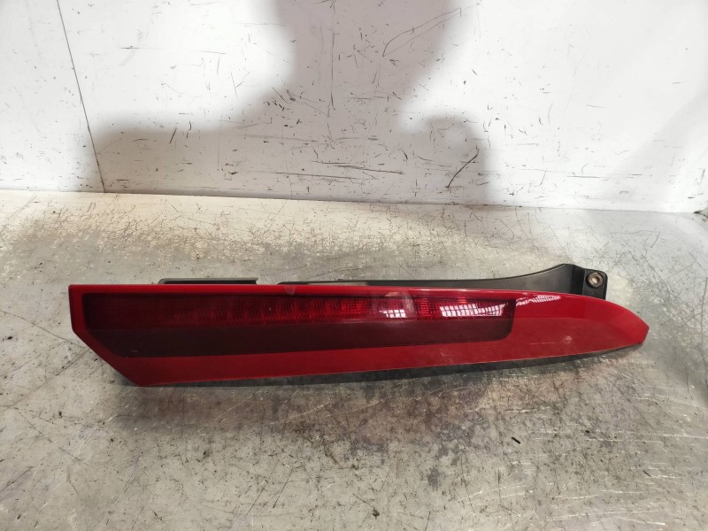 Recambio de piloto trasero derecho para volvo xc90 d5 referencia OEM IAM 157617  