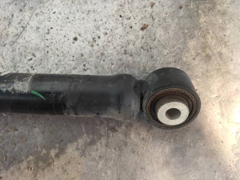 Recambio de amortiguador trasero izquierdo para seat arona style referencia OEM IAM 2Q0513049B  