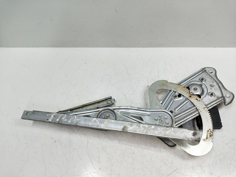 Recambio de elevalunas trasero derecho para renault scenic iii dynamique referencia OEM IAM 827303178R 915947200 5P