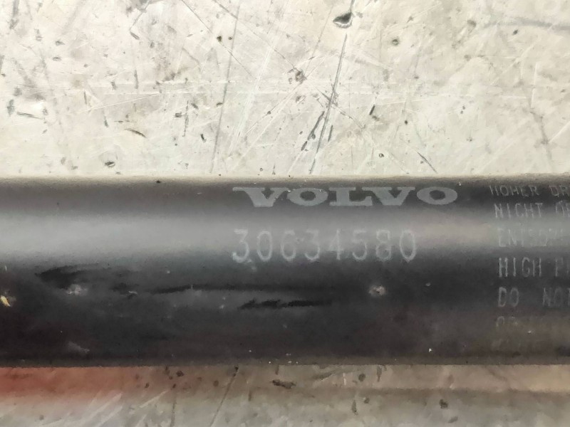 Recambio de amortiguadores maletero / porton para volvo xc90 d5 referencia OEM IAM 30634580  