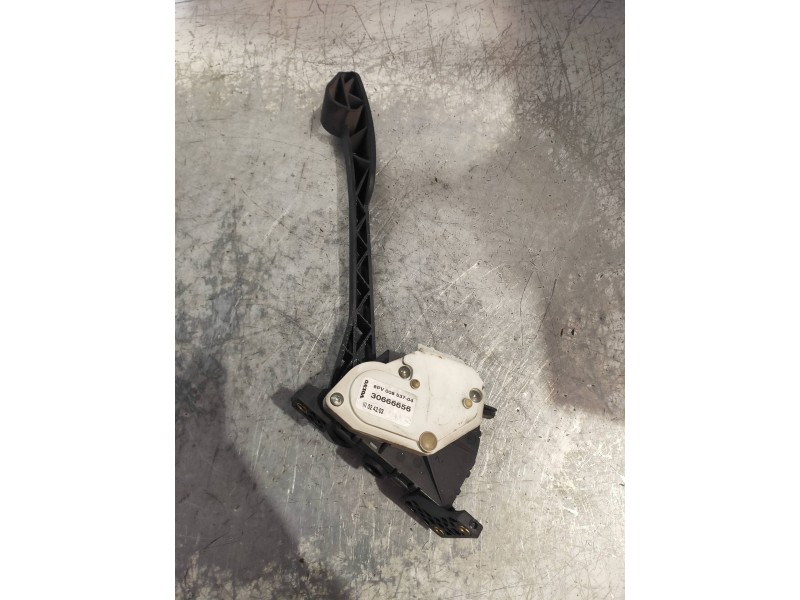 Recambio de potenciometro pedal para volvo xc90 d5 referencia OEM IAM 30666656 6PV00853704 