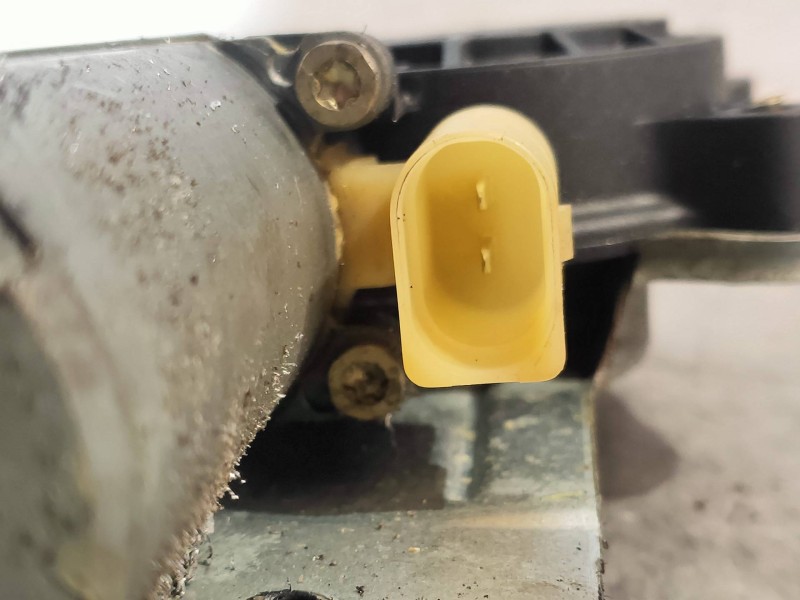 Recambio de elevalunas trasero izquierdo para volvo xc90 d5 referencia OEM IAM   5P