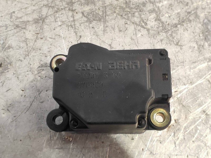 Recambio de motor apertura trampillas climatizador para volvo xc90 d5 referencia OEM IAM 74932  