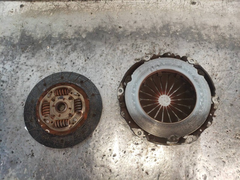 Recambio de kit embrague para peugeot 207 confort referencia OEM IAM    Recambio de kit embrague para peugeot 207 confort referencia OEM IAM