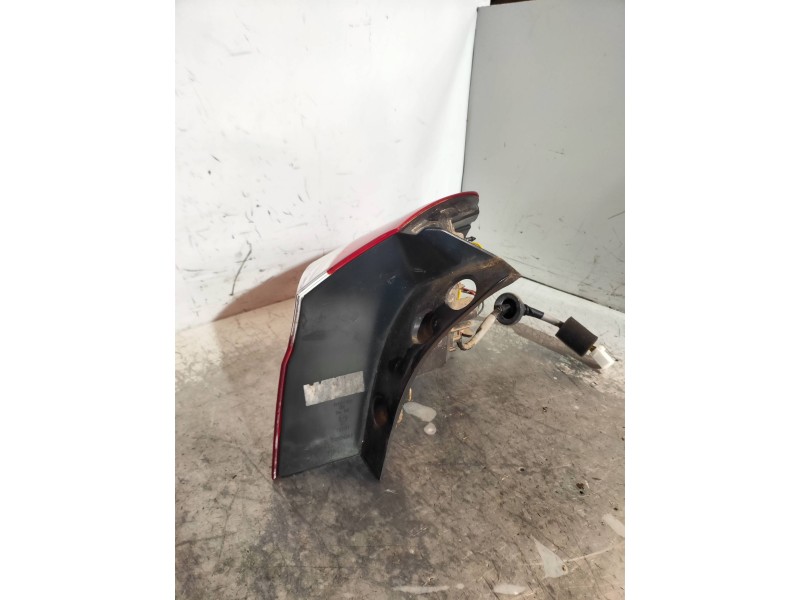 Recambio de piloto trasero izquierdo para kia rio concept referencia OEM IAM 924011W2  