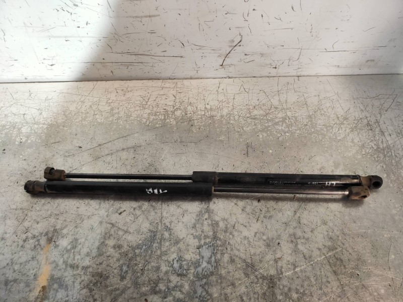 Recambio de amortiguadores maletero / porton para kia rio concept referencia OEM IAM 817701W200 817801W200 
