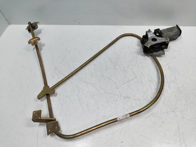 Recambio de elevalunas delantero izquierdo para renault 19 hatchback (b/c53) 1.8 cat referencia OEM IAM   3P