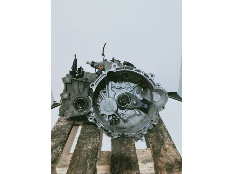 Recambio de caja cambios para kia cee´d sporty wagon ex referencia OEM IAM S81767 571370 