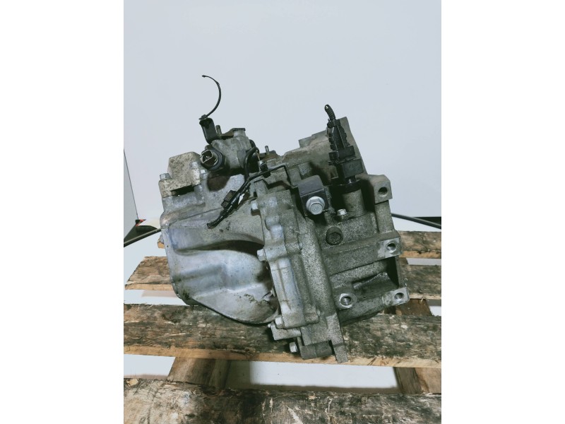 Recambio de caja cambios para kia cee´d sporty wagon ex referencia OEM IAM S81767 571370 