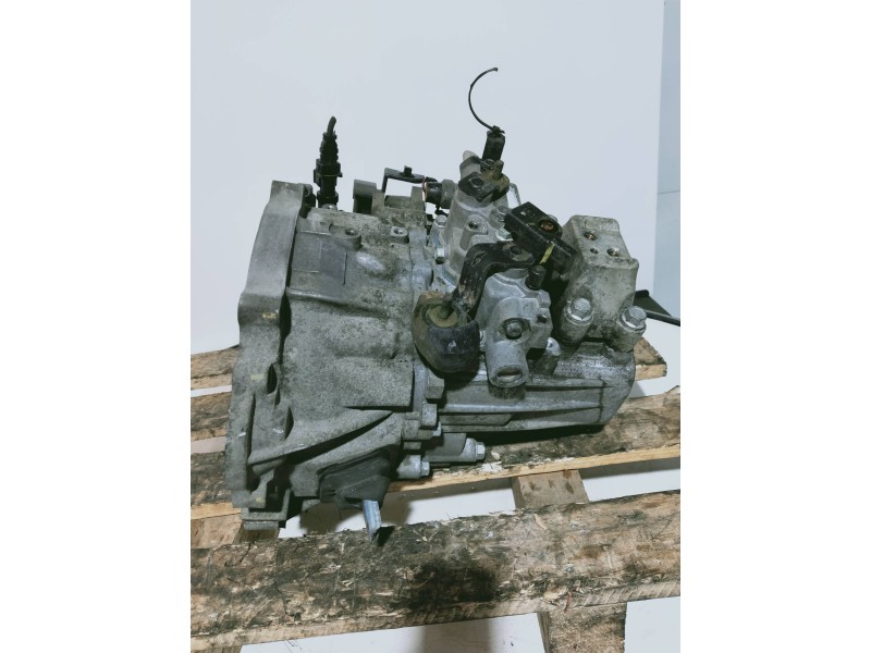 Recambio de caja cambios para kia cee´d sporty wagon ex referencia OEM IAM S81767 571370 