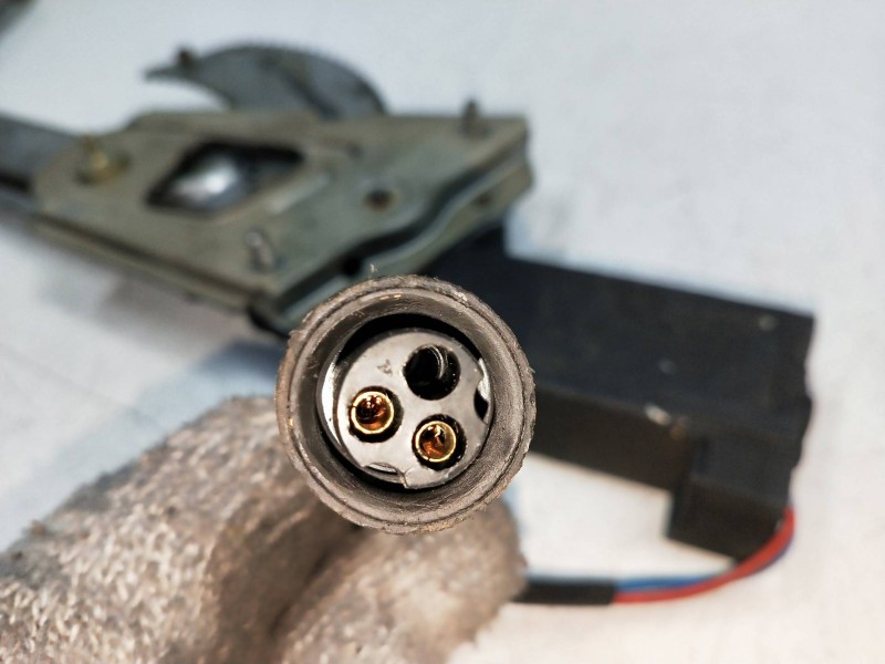 Recambio de elevalunas delantero derecho para austin rover montego 2.0 referencia OEM IAM   4P