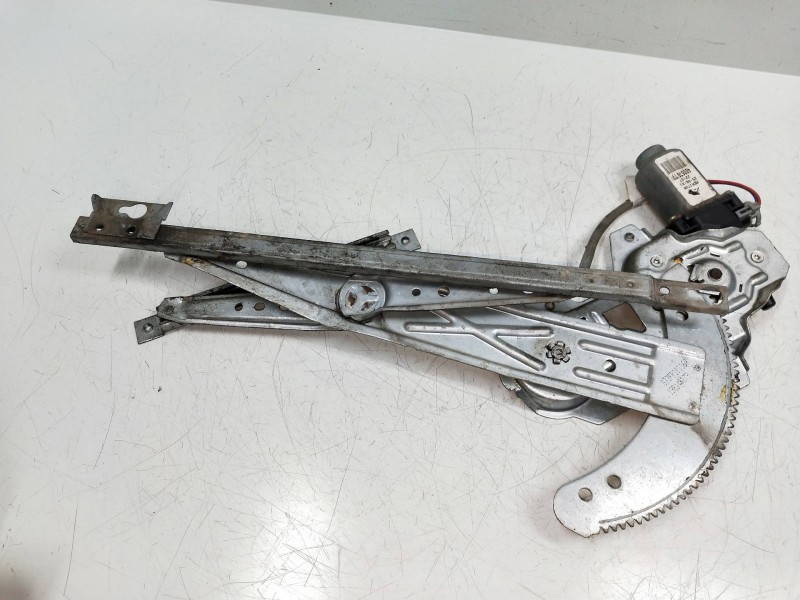 Recambio de elevalunas delantero derecho para mg rover mg zs 1.8 16v cat referencia OEM IAM 400676T7  4P