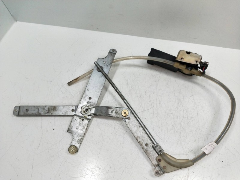 Recambio de elevalunas delantero derecho para mg rover serie 100 (xp) 1.1 8v referencia OEM IAM   3P