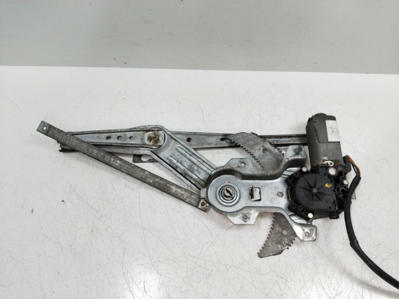 Recambio de elevalunas delantero derecho para mg rover serie 800 (rs) 2.7 24v referencia OEM IAM   4P