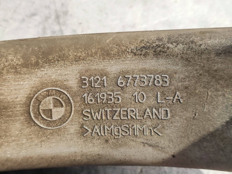 Recambio de mangueta delantera izquierda para bmw x5 (e70) 3.0d referencia OEM IAM 31216773783 16193510 