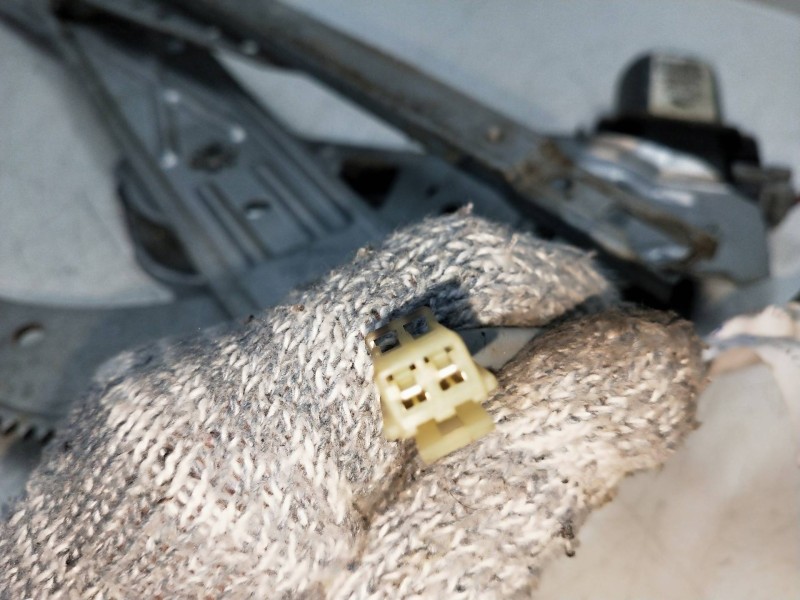 Recambio de elevalunas delantero derecho para mg rover serie 45 (rt) classic (4-ptas.) referencia OEM IAM 400676T7  4P