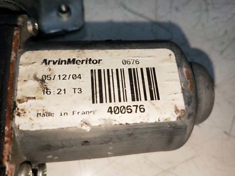 Recambio de elevalunas delantero derecho para mg rover serie 45 (t/rt) 2.0 td referencia OEM IAM 400676  4P