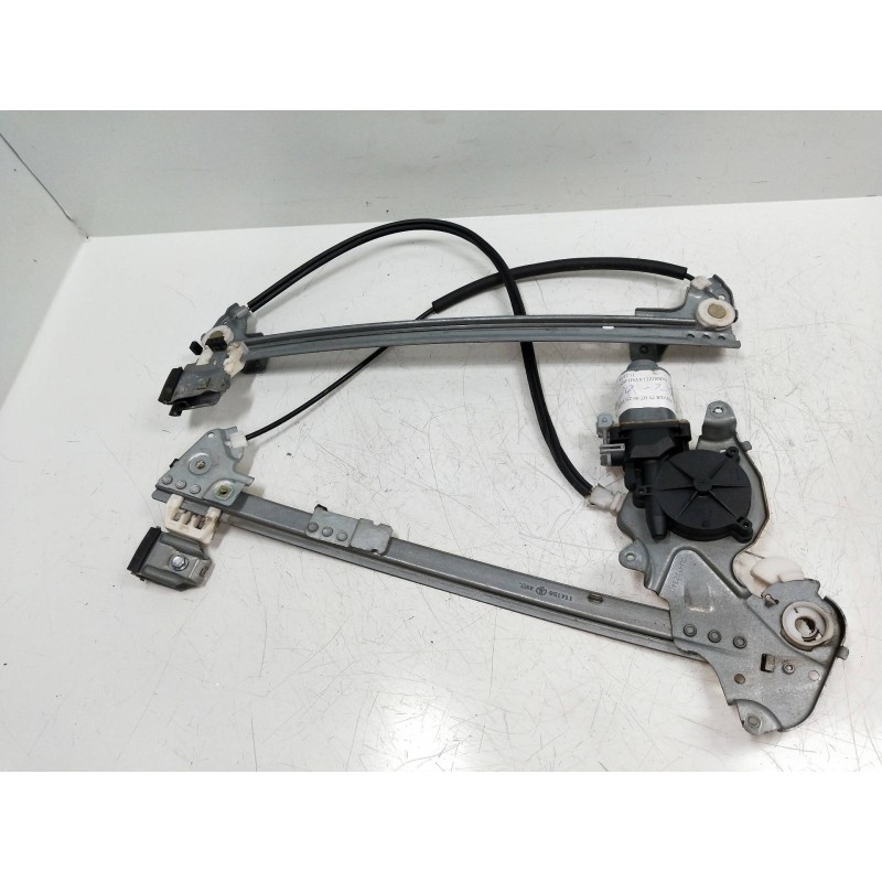 Recambio de elevalunas delantero derecho para mg rover serie 75 (j/rj) 2.5 v6 24v cat referencia OEM IAM 400684T5  4P