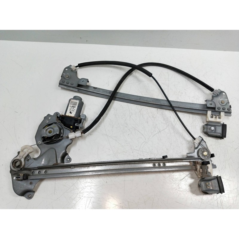 Recambio de elevalunas delantero derecho para mg rover serie 75 (j/rj) 2.5 v6 24v cat referencia OEM IAM 400684T5  4P