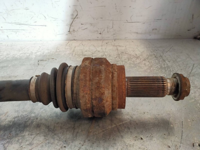 Recambio de transmision trasera izquierda para bmw x5 (e70) 3.0d referencia OEM IAM 105381  