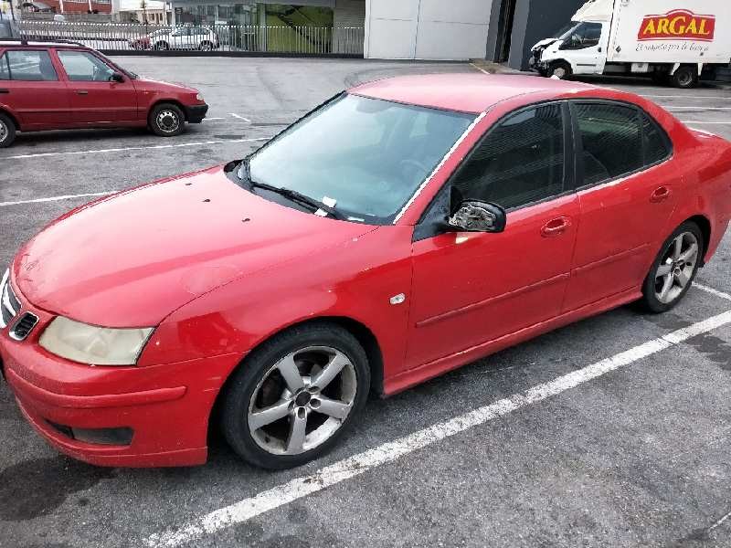 saab 9-3 berlina del año 2006