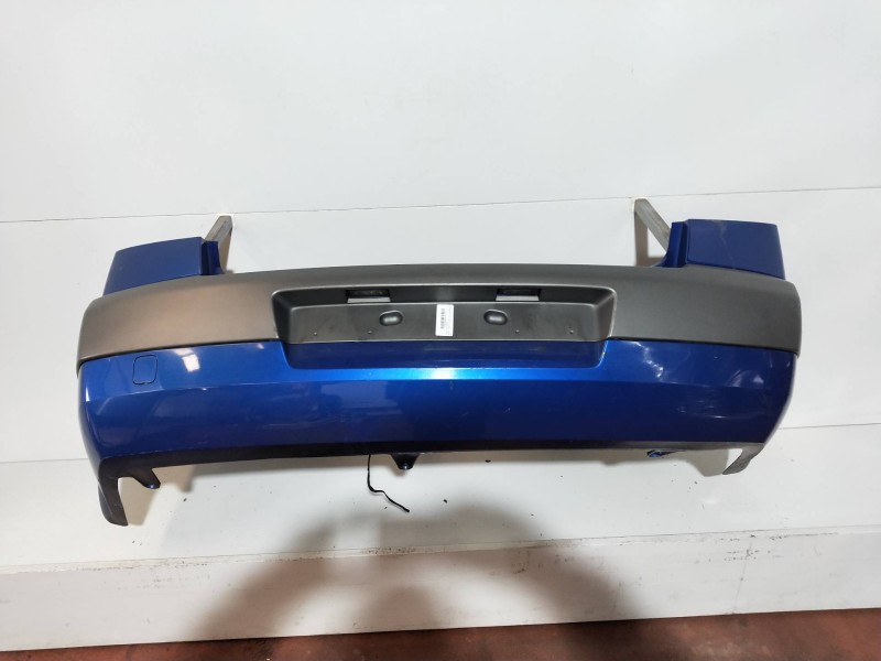 Recambio de paragolpes trasero para renault megane ii classic berlina dynamique referencia OEM IAM   