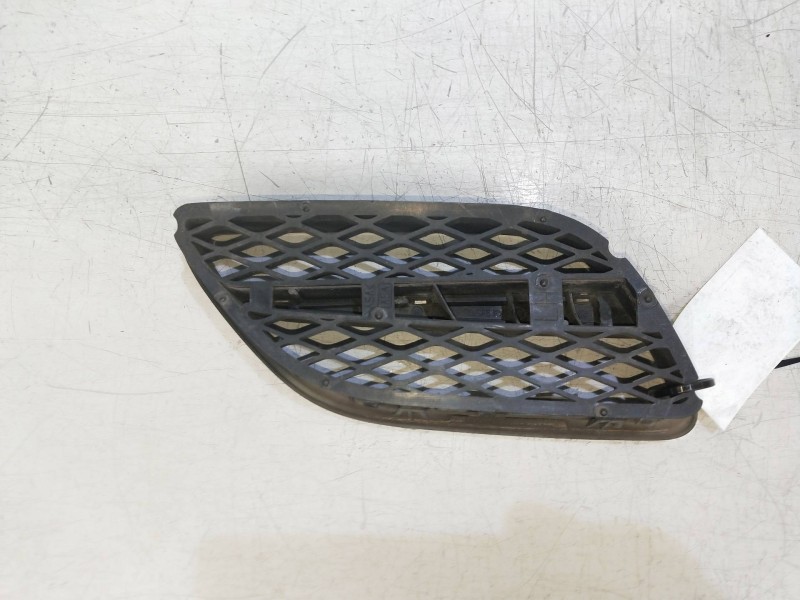 Recambio de rejilla delantera para nissan primera berlina (p11) 2.0 16v cat referencia OEM IAM   